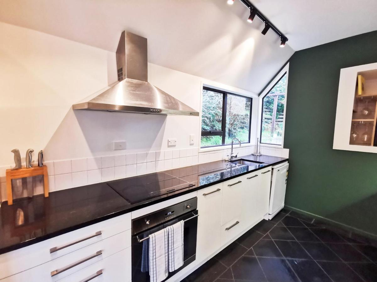 Queenstown Lakeview Holiday Home-5Mins To Town Εξωτερικό φωτογραφία
